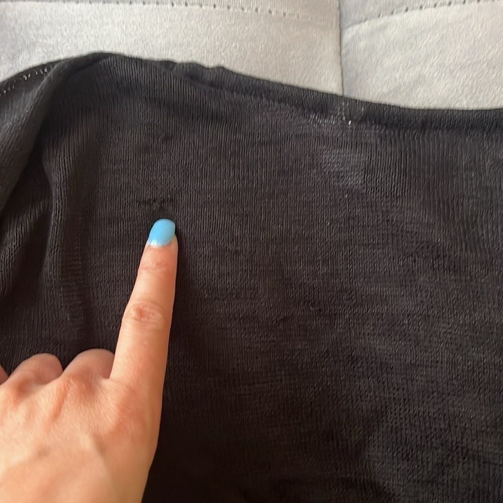 “H&M Sweater” - Picture 5 of 6